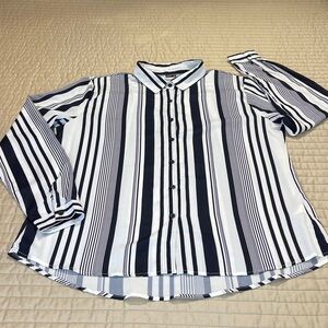 MATCH Striped Blue and White WOMENS SIZE XL Shirt BUTTON DOWN